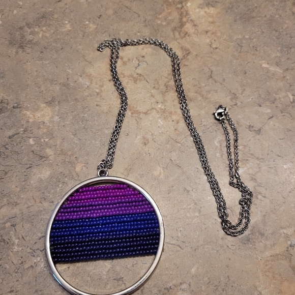 Blue and purple seed bead necklace - Picture 3 of 3